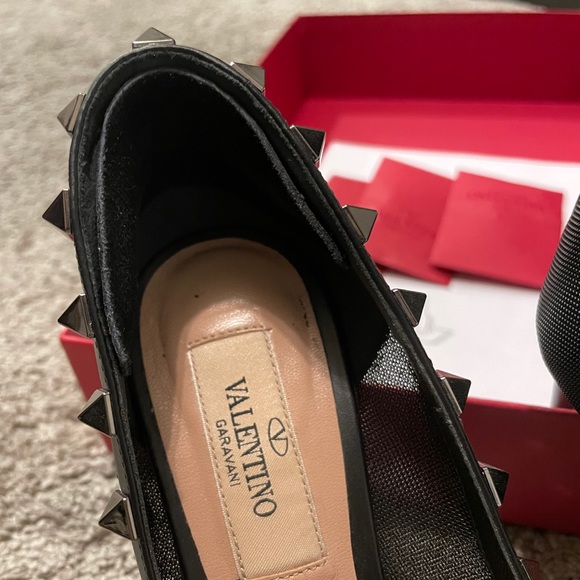 Valentino black mesh studd pumps 35.5 - Picture 3 of 13
